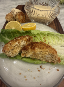 Easy Crab Cakes (Crispy, Golden & Flavor-Packed)